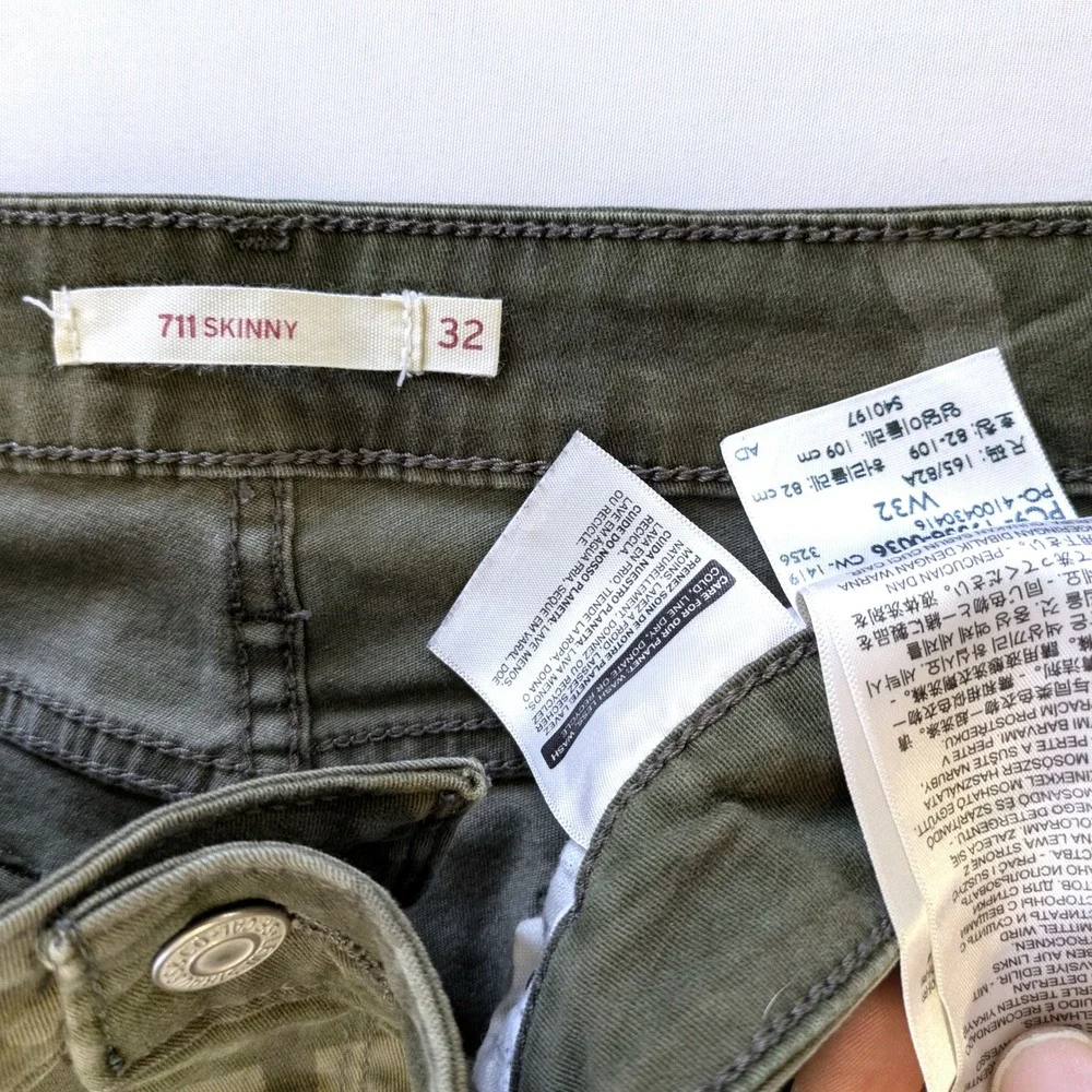 Levis 711 Skinny Jeans Womens 32 Green Camo Camouflage Mid Rise Stretch Pants